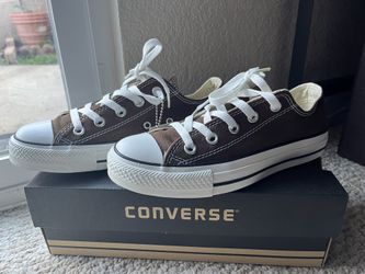 Chocolate Converse Size 6 Women’s