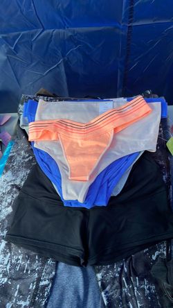 Women’s underwear size medium