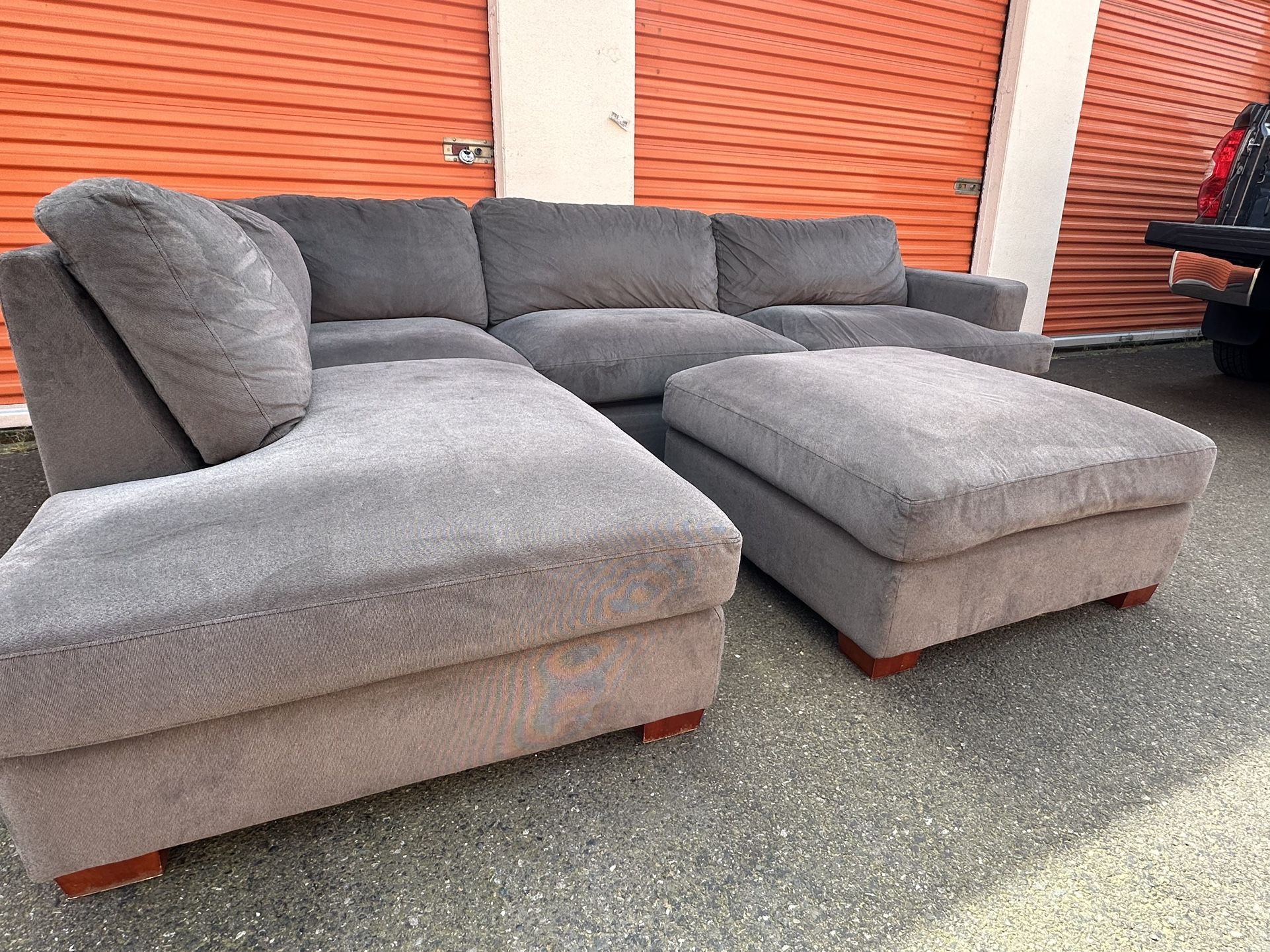 Costco Gray Sectional Sofa Couch - FREE DELIVERY 🚚