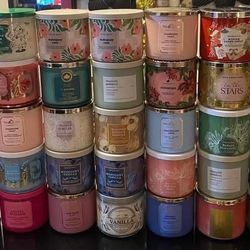 Bath & Bodyworks 3 Wick Candles