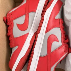 Nike Dunks UNLV