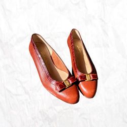 Salvatore Ferragamo Vara Bow Heels 