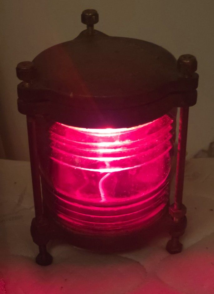 Brass Nautical Ship Lantern From 1940's 7" Tall 5"wide, 7 pounds Heavy