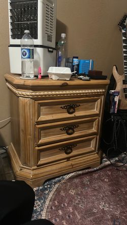 Real wood large top night stand dresser