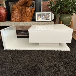 Coffee Table ( New)