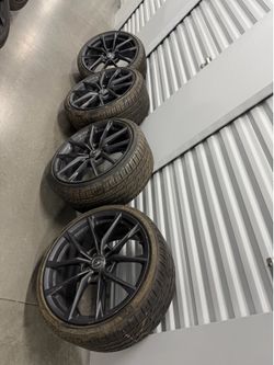 19 INCH WHEELS AND TIRES!