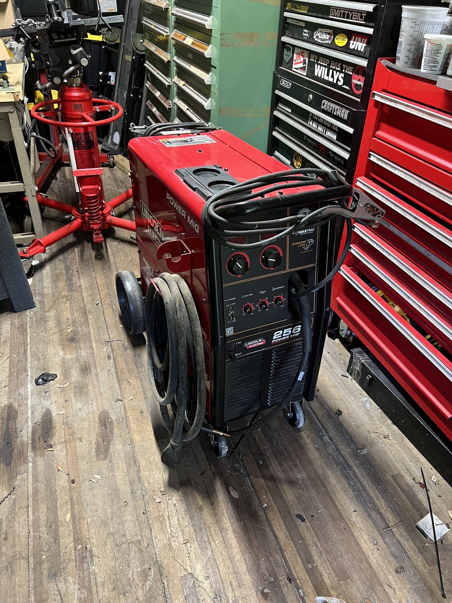 Mig Welder Lincoln 256 