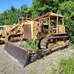 Bull dozer and Track loader