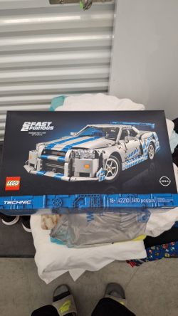 LEGO Technic 2 Fast 2 Furious Nissan Skyline GT-R Car 42210