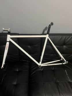 Golden cycle frame set