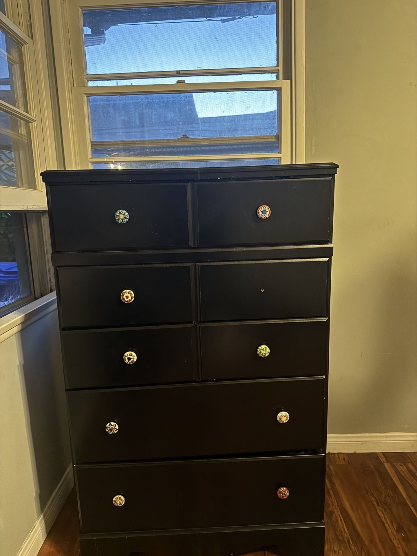 Dresser