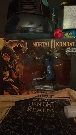 Mortal Kombat 11 Sub-Zero Gallery Diorama Collectible