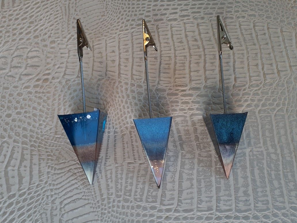Resin Clips