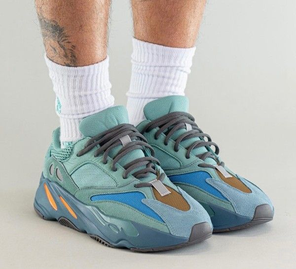 Yeezy 700