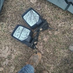 Mirrors For A 2012 Jeeo Liberty 