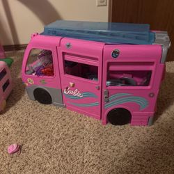 Barbie camper 