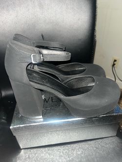 Forever brand platform block heel  size 9