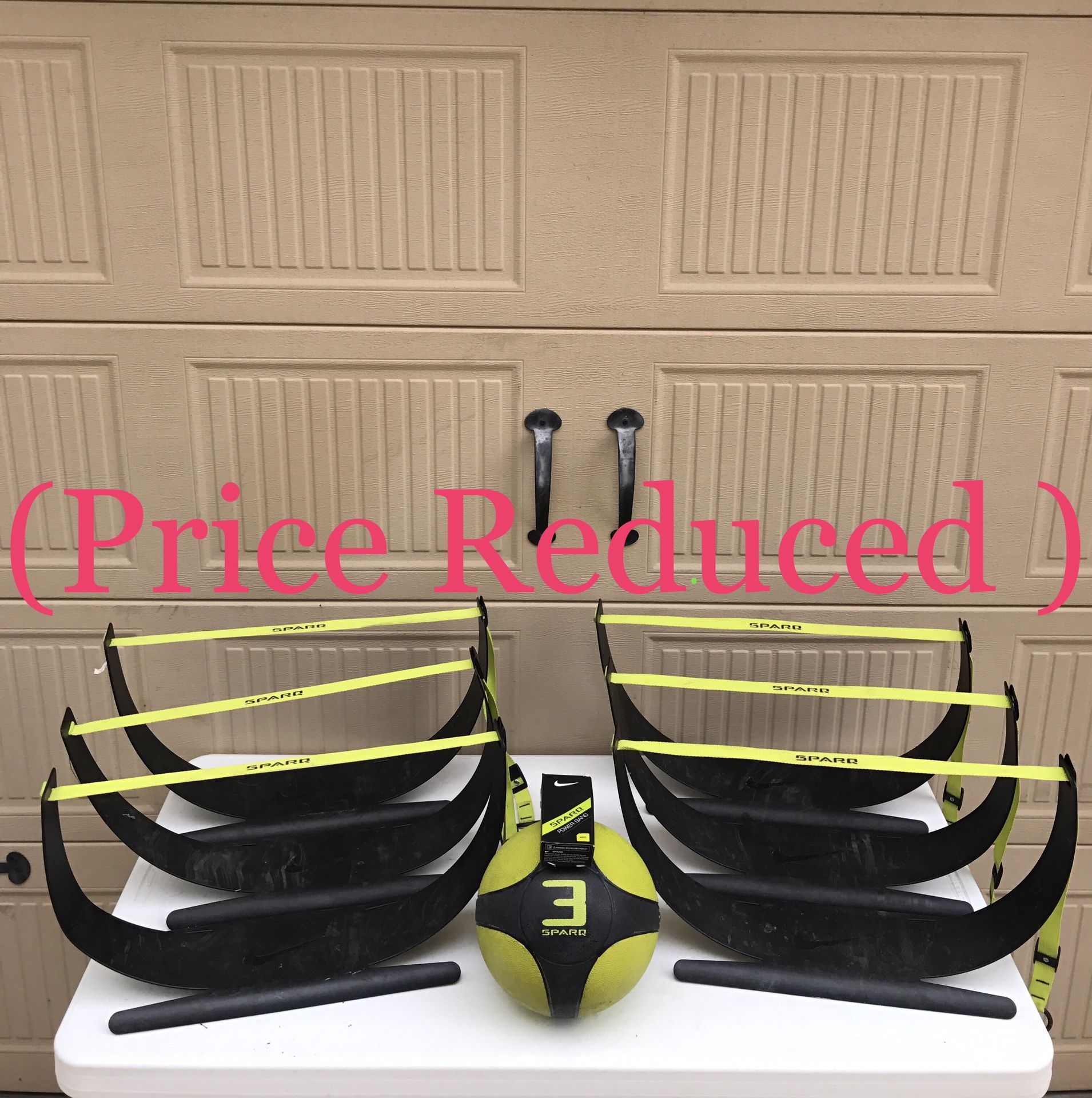 NIKE SPARQ Training Speed Hurdles. Set of 6 and Nike Sparq Power Ball (weight 6.6 pounds)