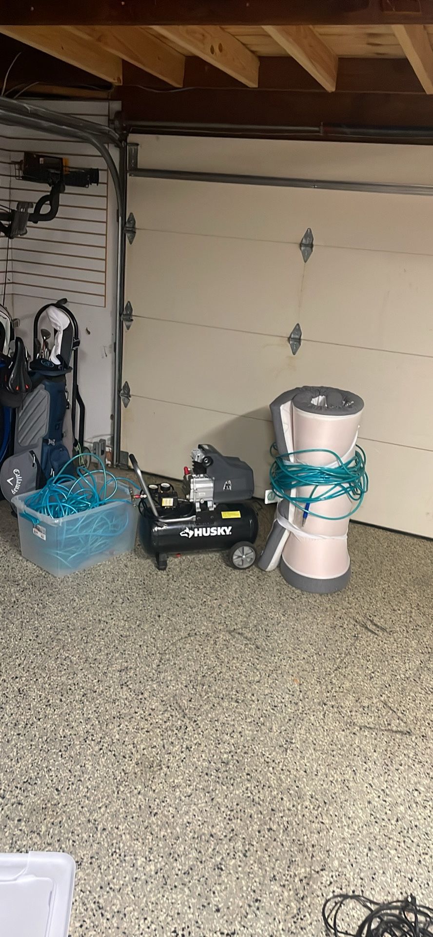 husky air compresser and 3 24ft air hoses