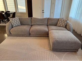 4 Pc Gray Modular Sectional Couch – Great Condition