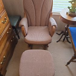 Wooden Rocking Chair With Leg Rest