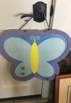 Vintage early 2000’s bulletin butterfly board