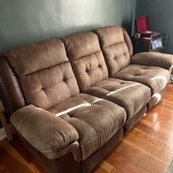 Brown / Tan Reclining Sofa. Great Condition