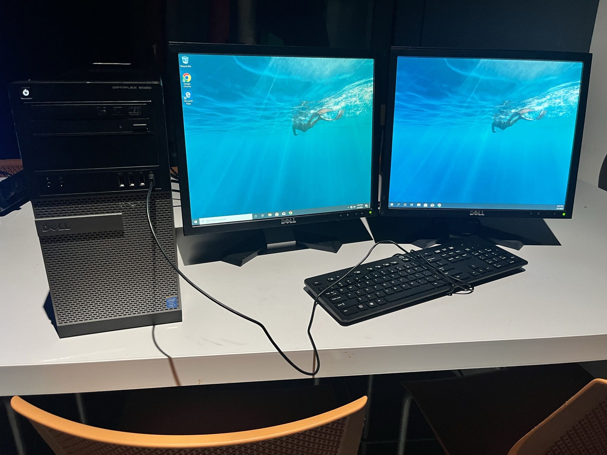 Dual Monitor Desktop Computer Setup 