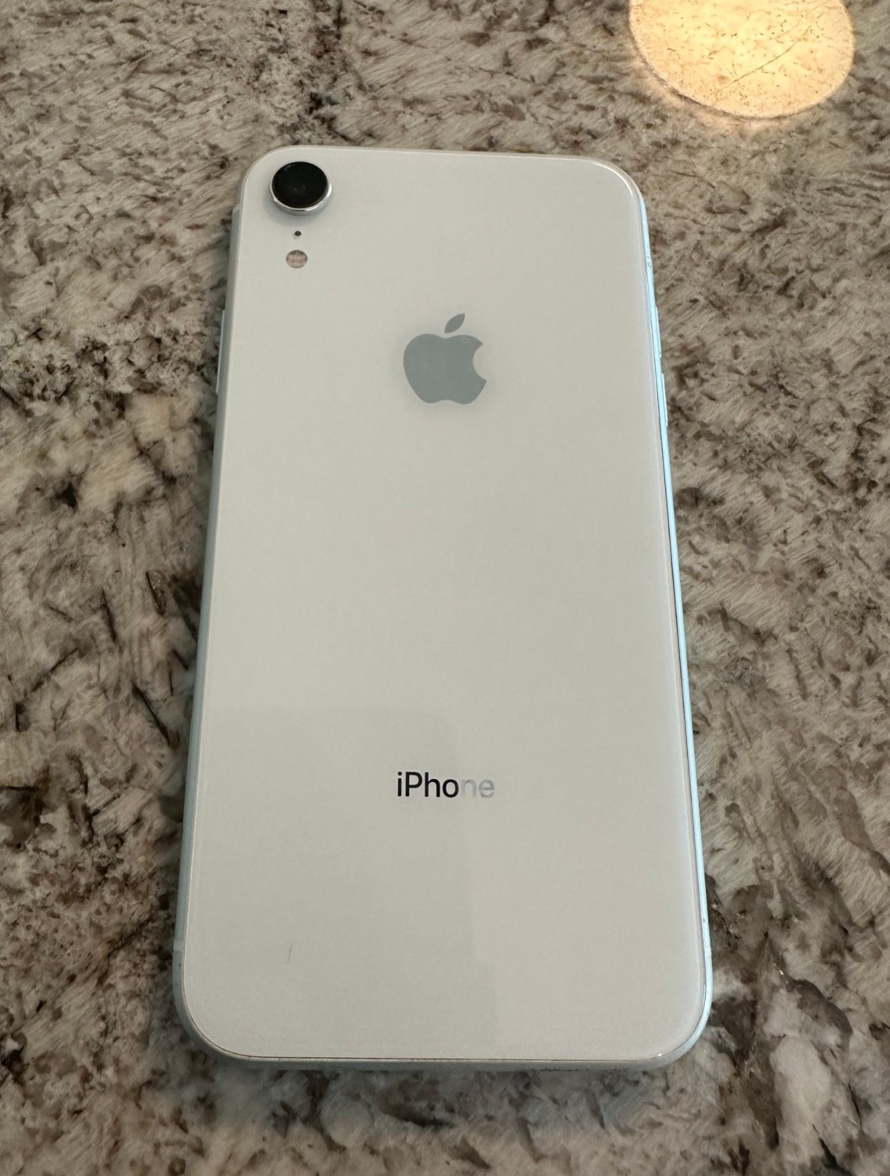 Unlocked iPhone Xr White - 128gb