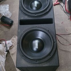New 2-12S Sundown UV2 D2s In PORTED Qbomb Box With Rockville Amp 