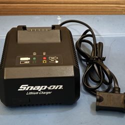 Snap On Tools  CTC720 Battery Charger 18V
