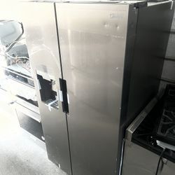 MIDEA SIDE BY SIDE REFRIGERATOR 