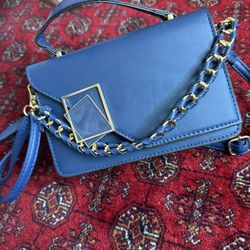 New Handbag For Women It’s Very Beautiful And Very Good Quality For $25