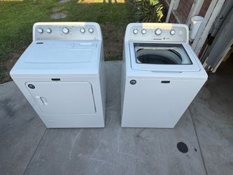 Maytag Bravo Washer/Dryer