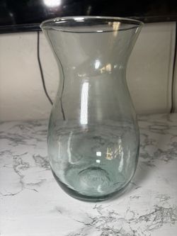 Clear Glass Flower Vase