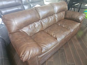 Beautiful Brown Leather Couch/Sofa for sale