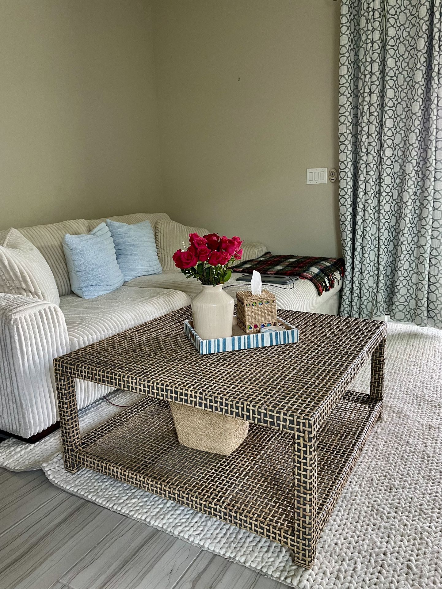 Deckard Coffee Table BRAND NEW!!!