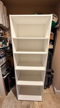 Bookshelve