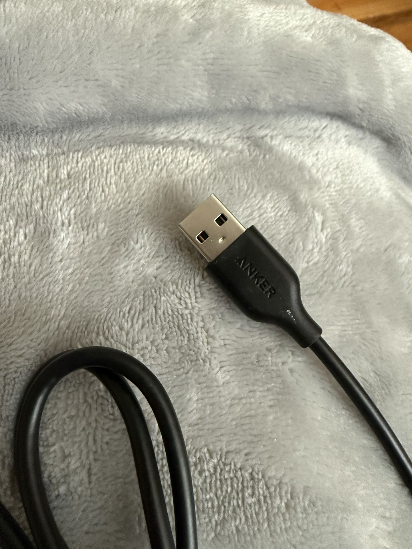 ANKER Phone Charger