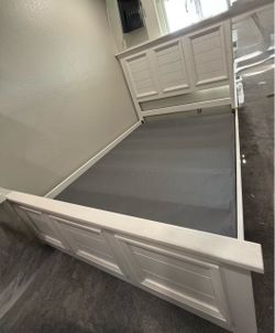 Queen  size White wood Bed frame & backboard