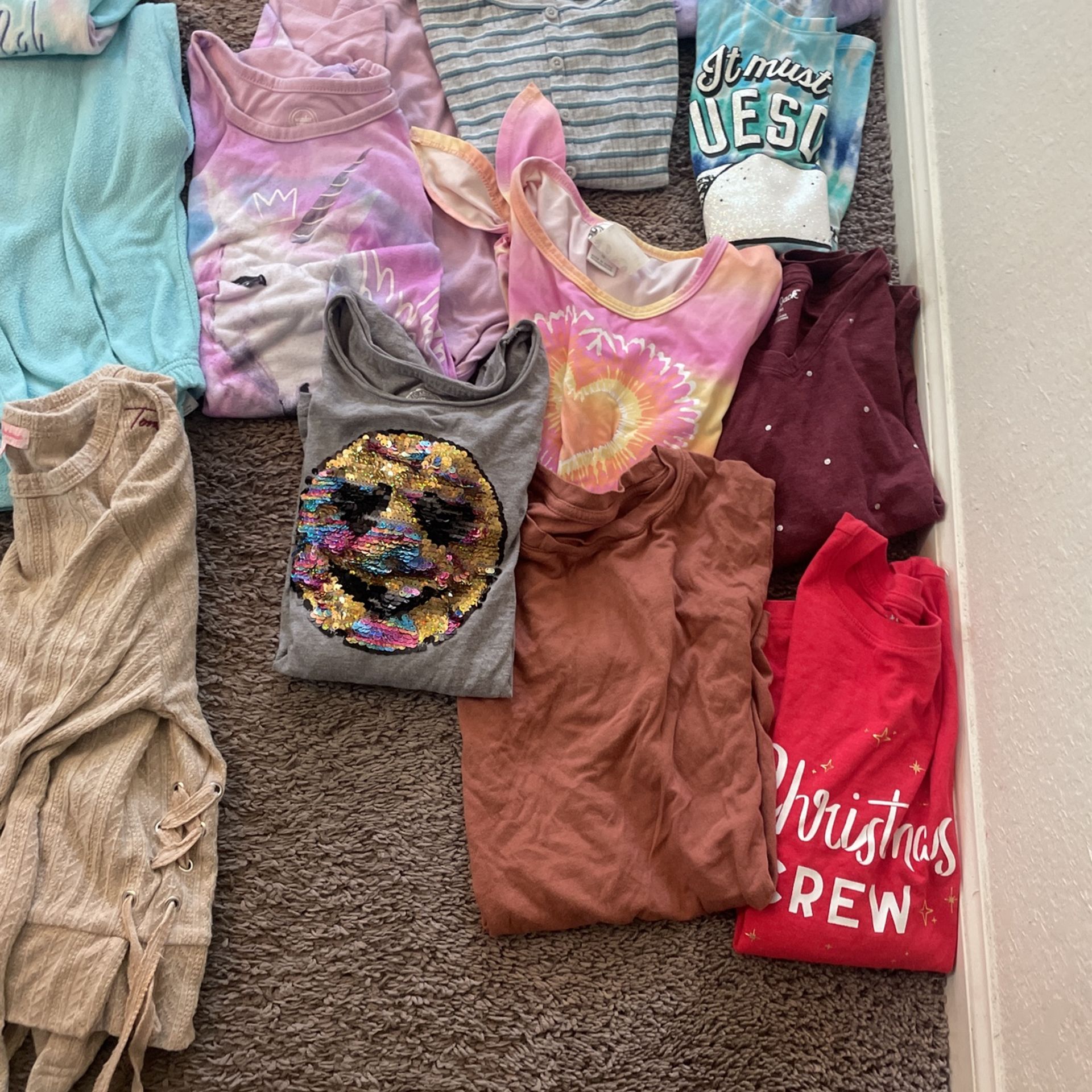 Girls Clothing Bundle .