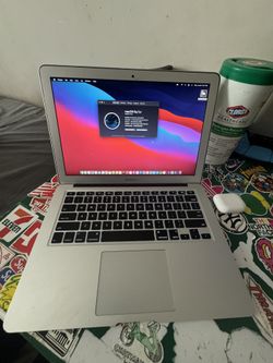 MacBook Air (13-Inch , Early 2014)