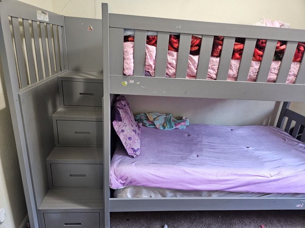 Bunk Bed/litera