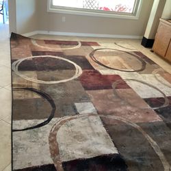 Oriental Weavers Area Rug.  10x13.  In Surprise, Sun City Grand