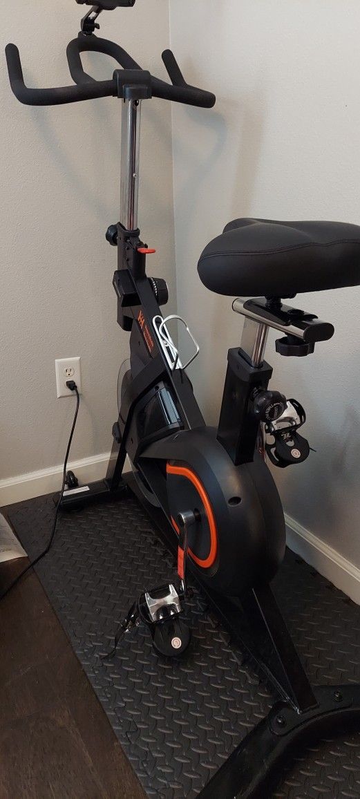 Indoor Cycling Exercise Bike