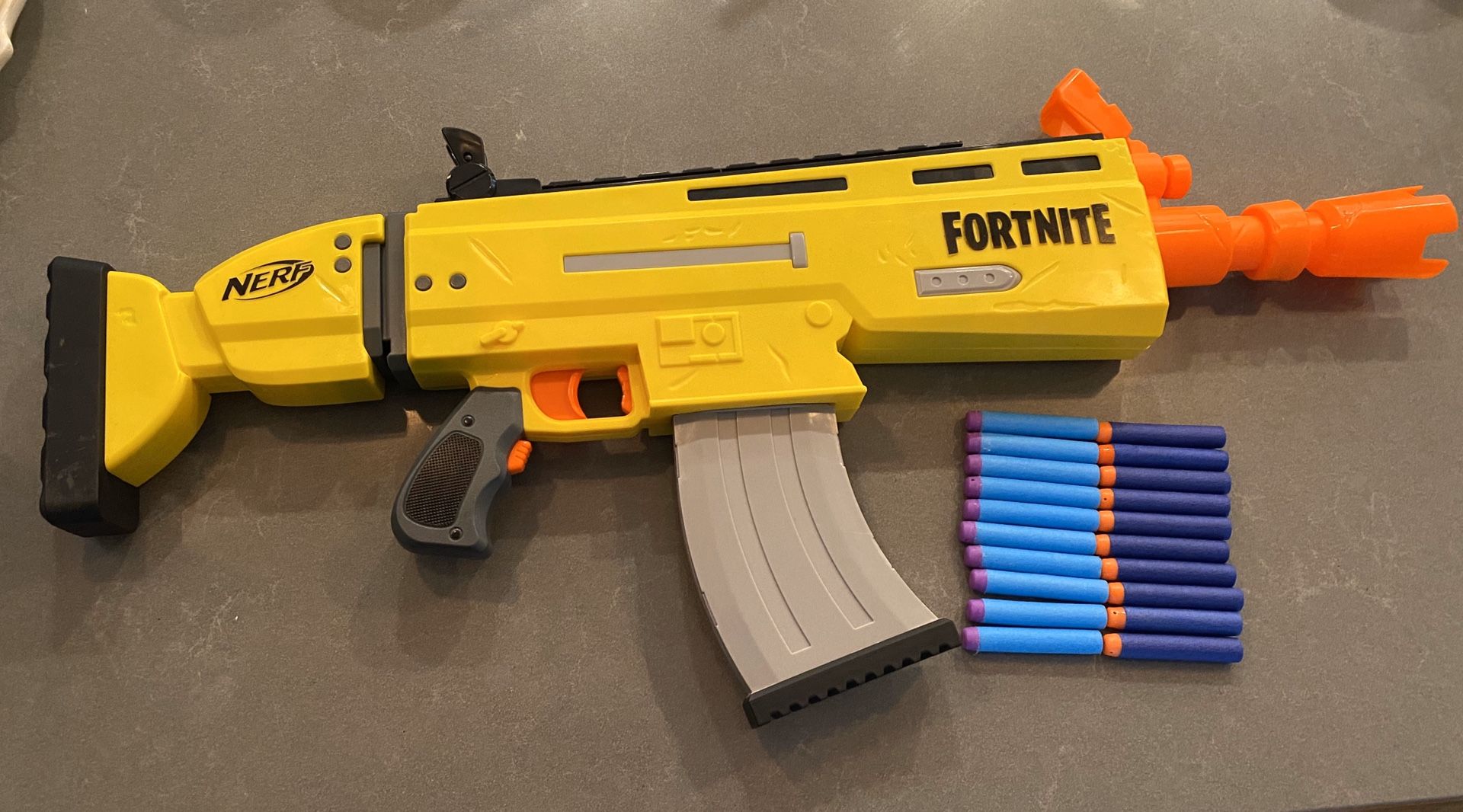 Fortnite nerf gun 10 extra bullets!