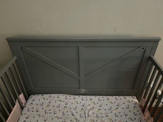 Baby/toddler crib