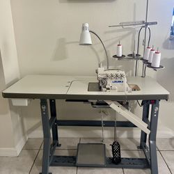 Juki MO-6716DA 5 thread serger - Great Condition