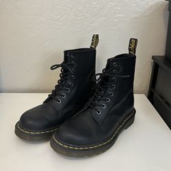 (US 6) Dr. Martens 1460 Nappa Leather Lace Up Black boots