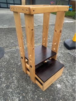 Wooden learning tower